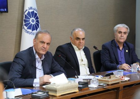 استانداردهای ملی با نیاز روز منطبق شوند