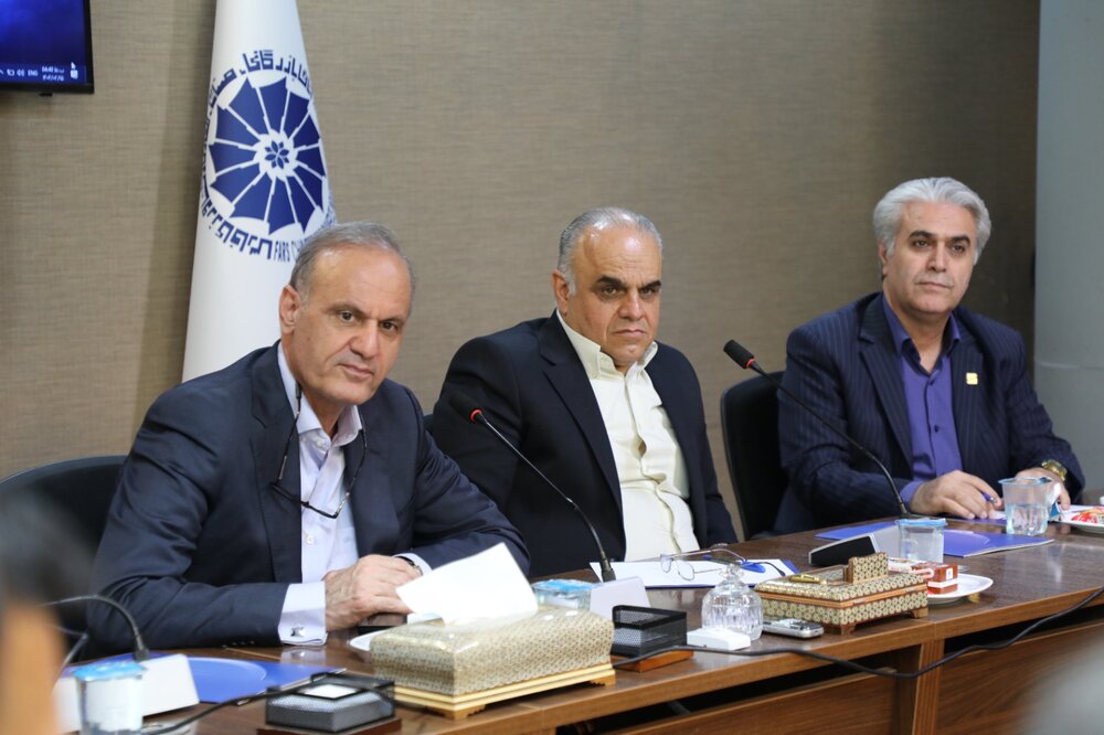 استانداردهای ملی با نیاز روز منطبق شوند