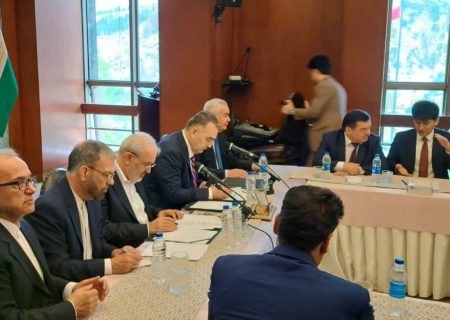 ۵ سند همکاری اقتصادی بین ایران و تاجیکستان امضاء شد