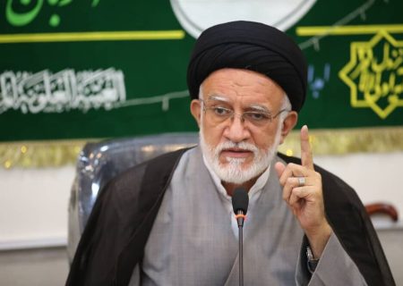 غدیر شناسنامه و روح تشیع است/ از سیاه‌نمایی در مقوله‌ حجاب پرهیز شود