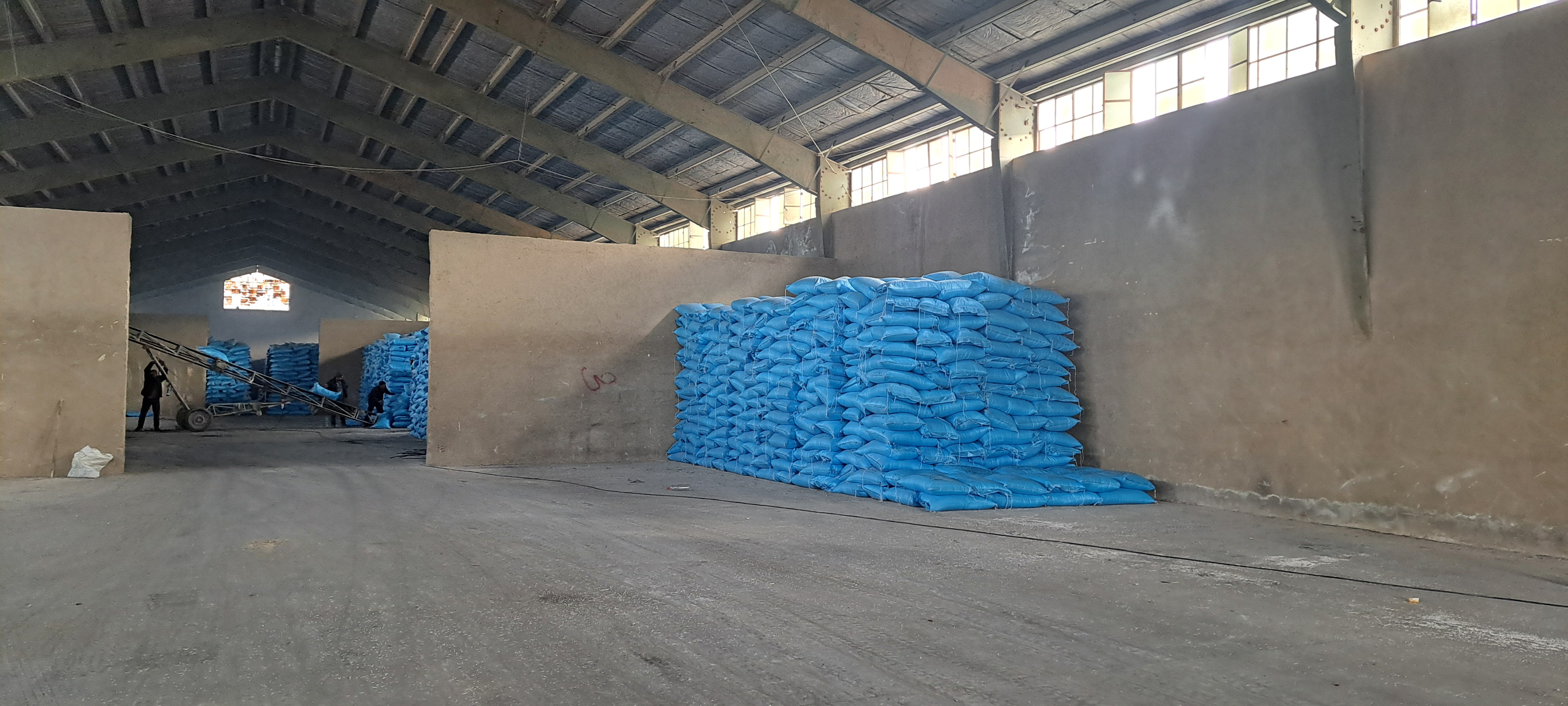 توزیع ۱۰۵ تن نهاده کشاورزی بین انبار کارگزاران در سطح شهرستان کوهچنار