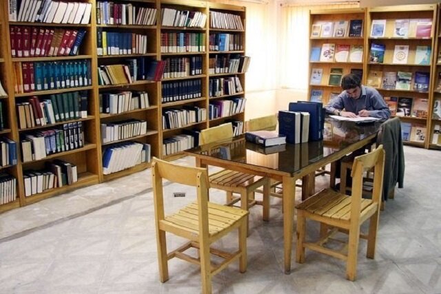 بیش از ۸۲ هزار جلد کتاب به کتابخانه‌های عمومی فارس اهدا شد