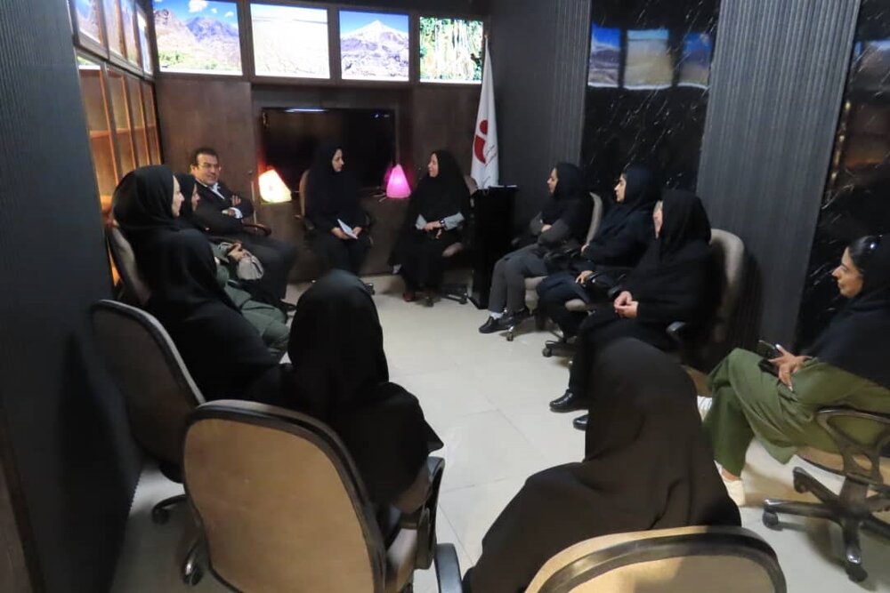 اعتماد به زنان در مدیریت، بهره‌وری را افزایش داده است