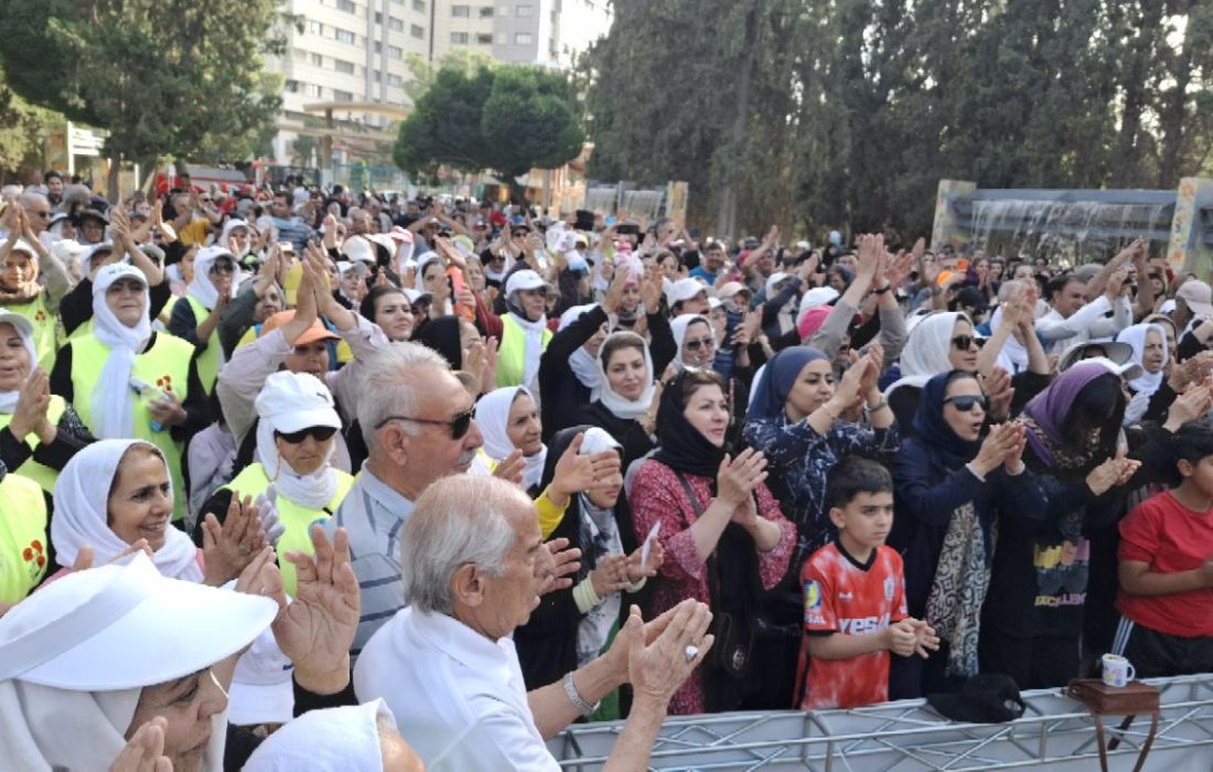 برگزاری «همایش ملی پیاده‌روی خانوادگی؛ گامی سبز به‌سوی زندگی سالم» در شیراز