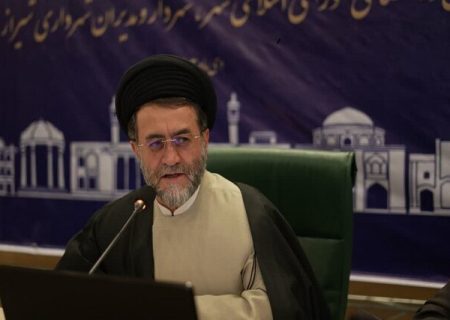 لازمه شکست دشمن در جنگ اخیر وفاق ملی است / برخورد قاطع با خودفروختگان‌