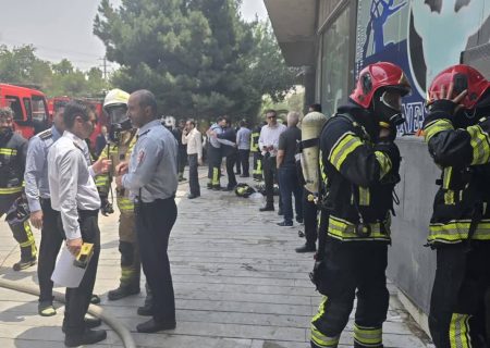 آتش‌سوزی یک باشگاه ورزشی در شیراز مهار شد