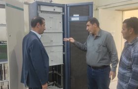 بازدید فرماندار شهرستان ارسنجان از مرکز مخابرات