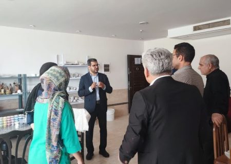 رفع مشکلات زیرساختی و اداری موقوفه ها انگیزه واقفین را در خدمت رسانی دوچندان می‌کند/ تلاش شود تولیدات کارآفرینان در جهت رفع نیازهای کشور باشد