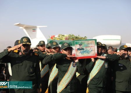 گزارش تصویری | استقبال از پیکر سردار شهید «غلامحسین غیب پرور»