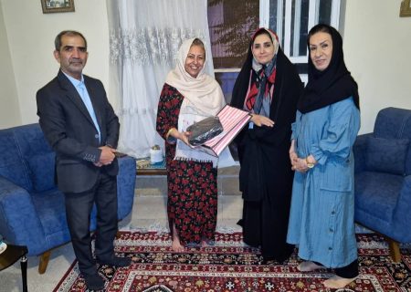 تجلیل از لیدا جواهری، بنیان‌گذار ورزش همگانی فارس در مراسمی صمیمانه و باشکوه