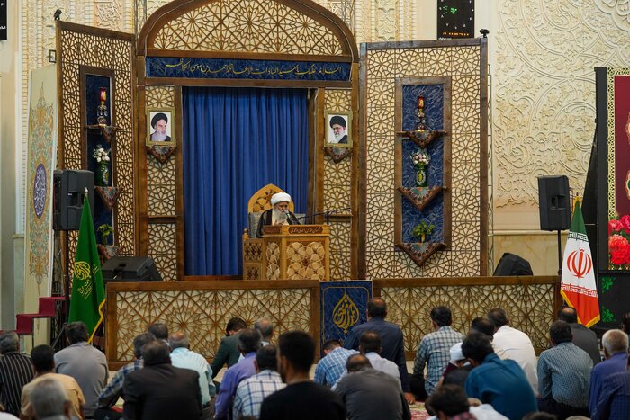 گرامیداشت هفته دولت در حرم مطهر شاهچراغ (ع) برگزار شد