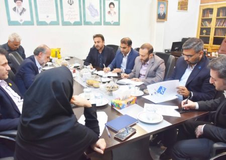 کتاب‌، مهمان سیاه چادرهای عشایر فارس