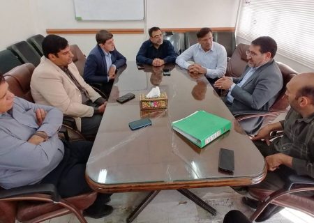 توسعه فیبر نوری؛ محور دیدار مدیر مخابرات فارس و مسئولان شهرستان خرامه