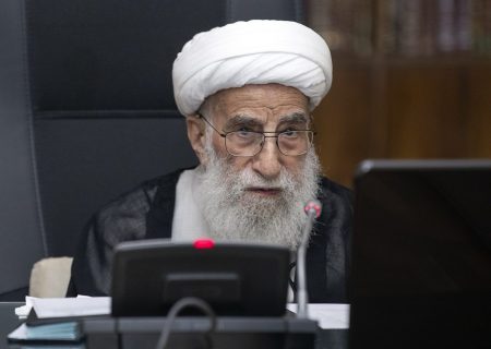 روش مدیریتی شهیدان رجایی و باهنر الگوی حل مشکلات کشور است / تأکید بر حفظ اتحاد و خدمت بی‌وقفه