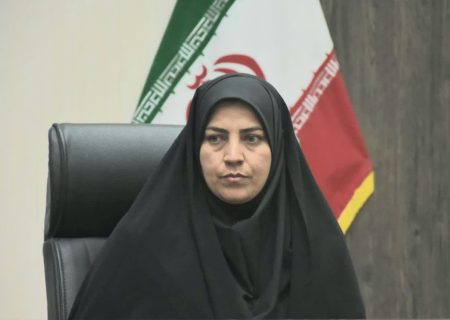 کتابخانه های عمومی خرامه به یک بانوی کتابدار سپرده شد