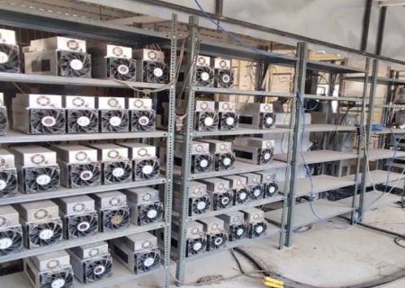 کشف بیش از ۵۰ دستگاه ماینر بدون مجوز در مرودشت