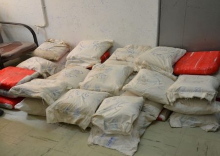 کشف بیش از ۲۳۷ کیلو تریاک از خودرو و منزل قاچاقچی در شیراز