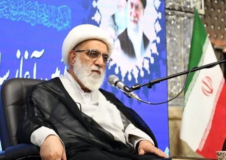 اگر حوزه‌های علمیه و روحانیت نبودند، آثار ائمه معصومین (ع) حفظ نمی‌شد و به مرور از بین می‌رفت