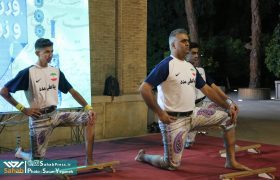 گزارش تصویری | آئین تجلیل از مرشدان، مدیران و قهرمانان ورزش زورخانه ای و کشتی پهلوانی در شیراز