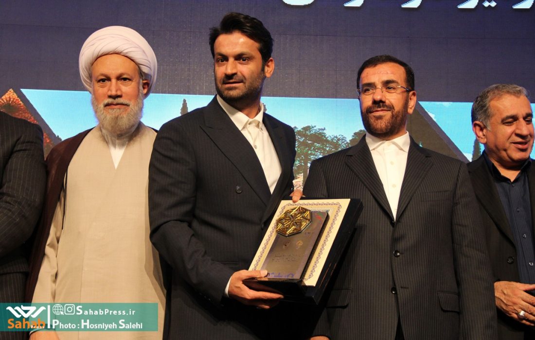 فرهنگ و ارشاد جایزه برتر شهید رجایی را ربود/ تاکید مدیرکل فرهنگ و ارشاد فارس بر مشارکت همهجانبه هنرمندان و فرهنگوران