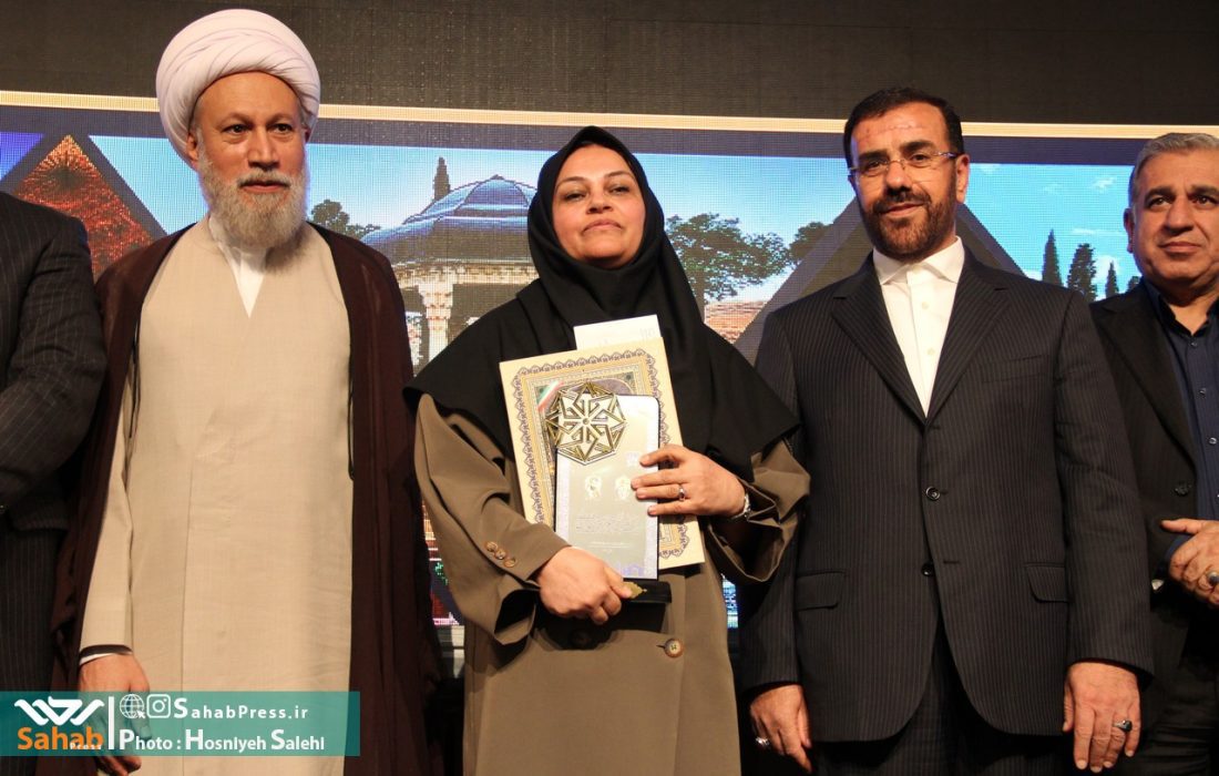 محیط زیست فارس موفق به کسب عنوان دستگاه اجرایی برتر جشنواره شهید رجایی شد