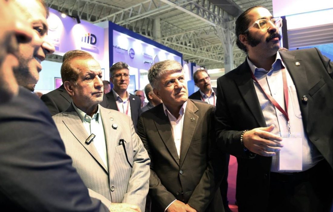 بازدید هیئت‌مدیره شرکت مخابرات ایران از بیست‌وهشتمین نمایشگاه بین‌المللی الکامپ