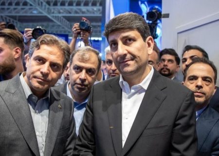 بازدید مدیرعامل شرکت مخابرات ایران از بیست‌وهشتمین نمایشگاه بین‌المللی الکامپ