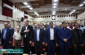 گزارش تصویری | آئین رونمایی از اولین کتاب جامع منبت آباده و تمبر یکصد سالگی شهرداری آباده