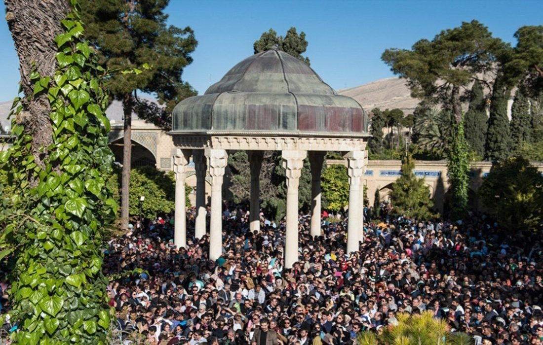 حافظیه میزبان گردشگران با چهره ای نو؛ مرمت آرامگاه با اعتبار ۲۳ میلیارد ریال