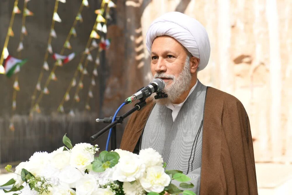 شیراز در شهرنشینی از بسیاری از شهرهای جهانی جلوتر است/ محوریت شاهچراغ(ع) در حمل‌ونقل شهری حفظ شود