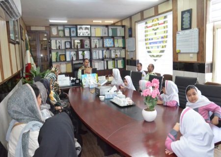 دانش‌آموزان اطلاعات شخصی خود را در فضای مجازی رد و بدل نکنند