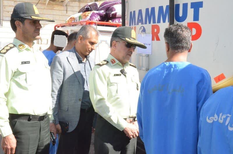کشف ۱۰۰ هزار لیتر سوخت فاقد مجوز در ورودی شیراز/ دستگیری عامل ناامنی و قدرتنمایی با اسلحه