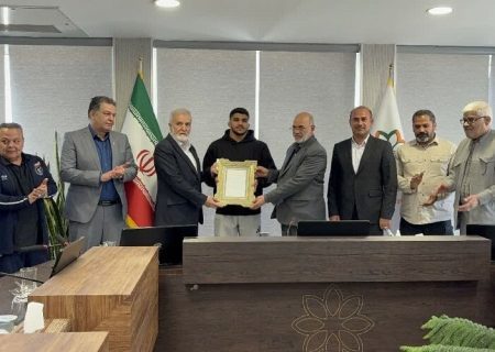 ورزشکاران متعهد سرمایه‌های معنوی شیراز هستند