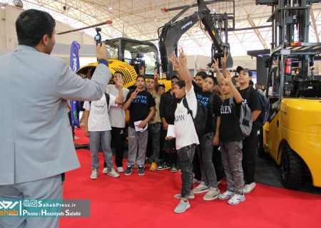 گزارش تصویری | سالن حافظ در نمایشگاه شیراز اکسپو ۲۰۲۵