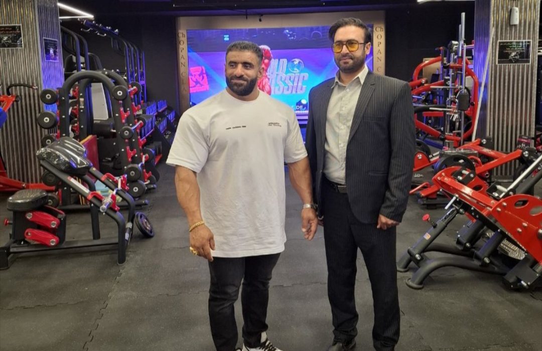 غرش دوباره “گرگ ایرانی” بر قله افتخار جهان /پیام محمدرضا جعفری، رئیس کمیته فرهنگی و مسئولیت اجتماعی هیأت ورزشهای همگانی استان فارس به مناسبت کسب عنوان نایبقهرمانی هادی چوپان در رقابتهای مستر المپیا ۲۰۲۵