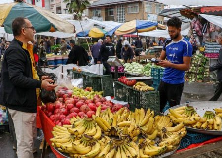 توجه ویژه‌ای به وضعیت اصناف بازارهای هفتگی در شیراز شود/ کنترل فعالیت اتباع بیگانه در این بازارها