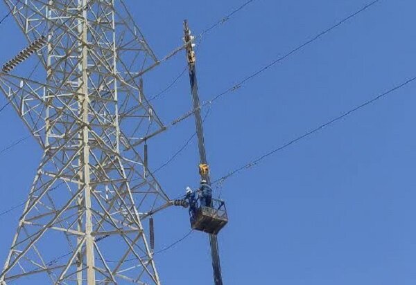 تعویض گسترده مقرههای فرسوده برق در جنوب فارس