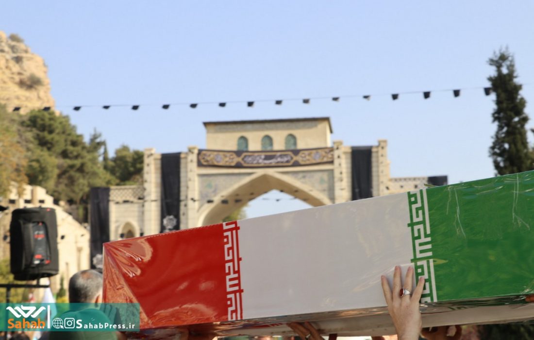 گزارش تصویری | آئین استقبال از شهدای گمنام در شیراز