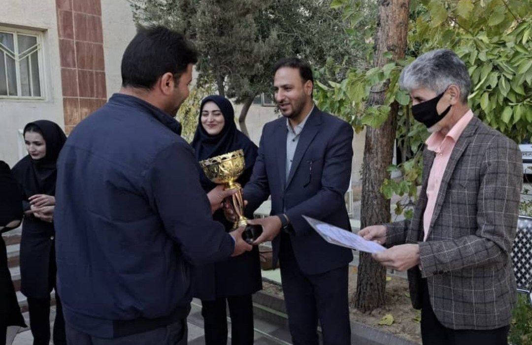 برگزاری نخستین المپیاد فرهنگی و ورزشی افراد دارای اختلال اعصاب و روان در شیراز