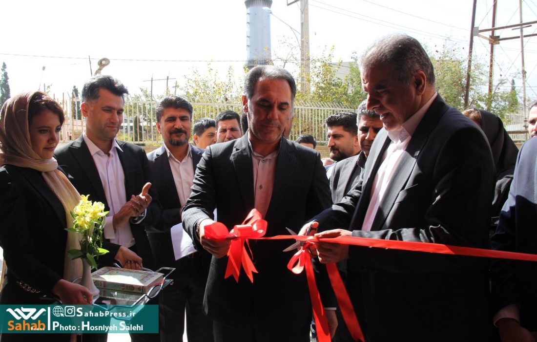 گزارش تصویری | آیین افتتاح و بهره برداری از هاب جنوب کشور شرکت دکا پست در شیراز