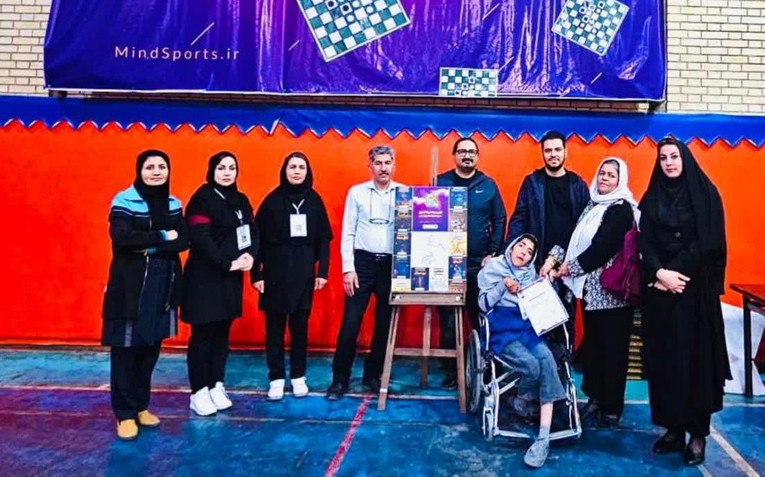 اتللو به احترام برخاست /زهرا حق‌شناس ستاره بی‌حد و مرز اتللو شد/ تجلی اراده و الهام در رقابت‌های اتللو شیراز