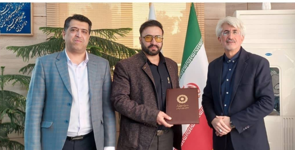 تقدیر مدیرکل بهزیستی فارس از تلاشهای محمدرضا جعفری مسئول پذیرش گروههای هدف بهزیستی شیراز