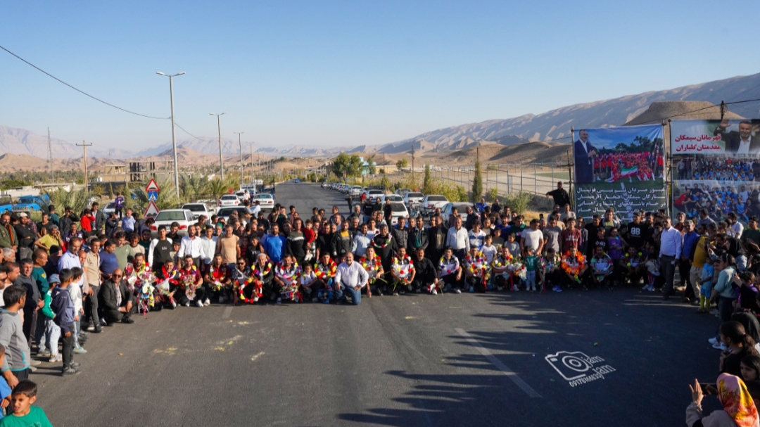 استقبال تاریخی  از تیم ستارگان سیمکان جهرم در بازگشت به خانه