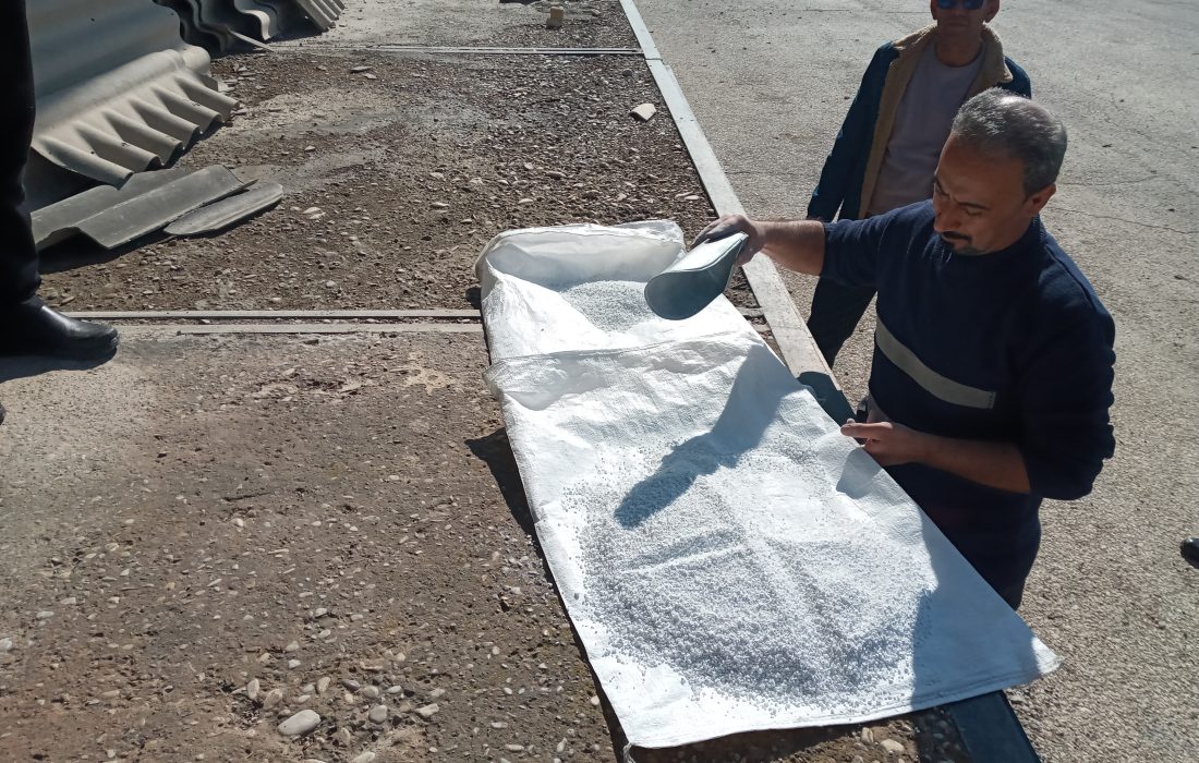 در انبار سازمانی فارس پارت ۱۵ کود سوپر فسفات ساده ارکان شیمی جنوب نمونه برداری شد