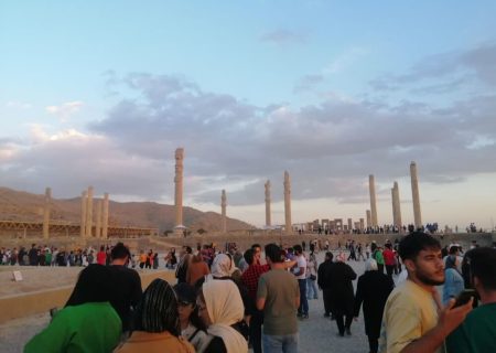 حمایت حقوقی و قضایی از گردشگران داخلی و خارجی در فارس