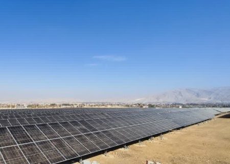 خودتأمینی برق صنایع با نیروگاه‌های خورشیدی راهکار پایدار حفظ شبکه است