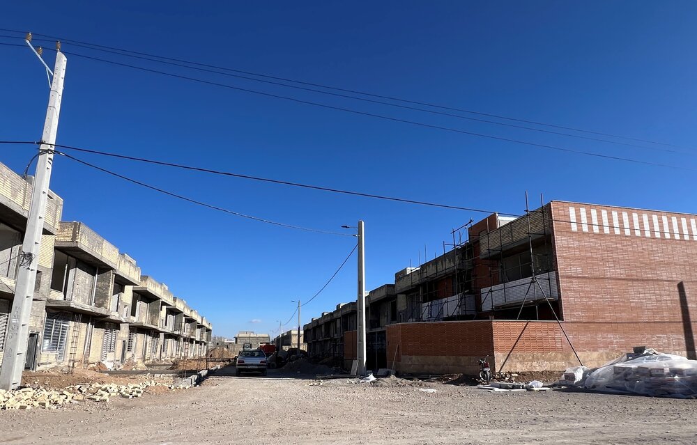 برق‌رسانی به ۱۱ هزار واحد نهضت ملی مسکن در فارس