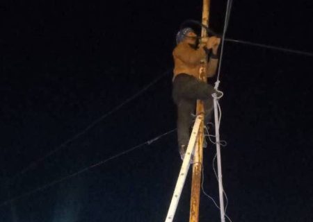 بازگشت سریع ارتباطات روستای گلکویه از توابع شهرستان زرین‌دشت با تلاش شبانه‌روزی تیم‌های فنی مخابرات