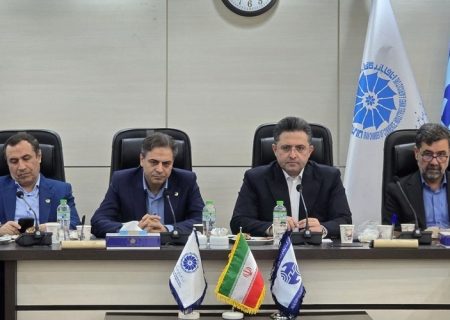 تحول بزرگ مخابرات ایران در پروژه مهاجرت به فیبر نوری؛ مراکز استان ها به‌زودی کارگاه بزرگ ارتباطی کشور می‌شود