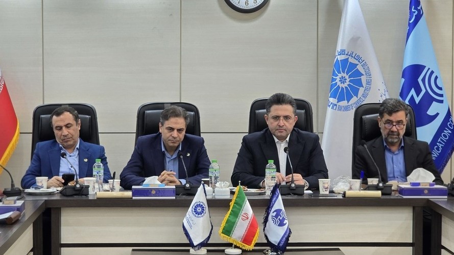 تحول بزرگ مخابرات ایران در پروژه مهاجرت به فیبر نوری؛ مراکز استان ها بهزودی کارگاه بزرگ ارتباطی کشور میشود